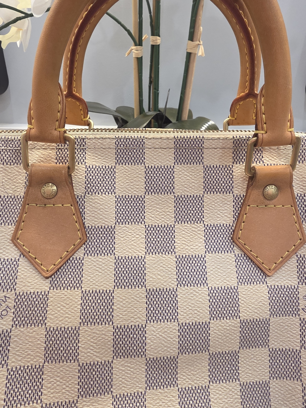 Louis Vuitton Damier Azur Satchel in Cream and Tan - Picture 9 of 16
